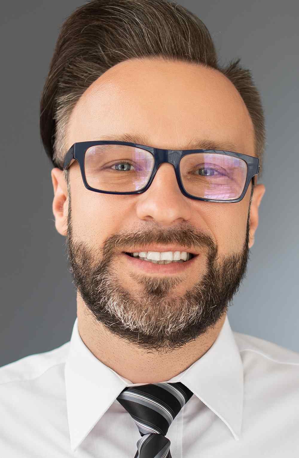 https://callon.group/wp-content/uploads/2019/02/team_02.jpg